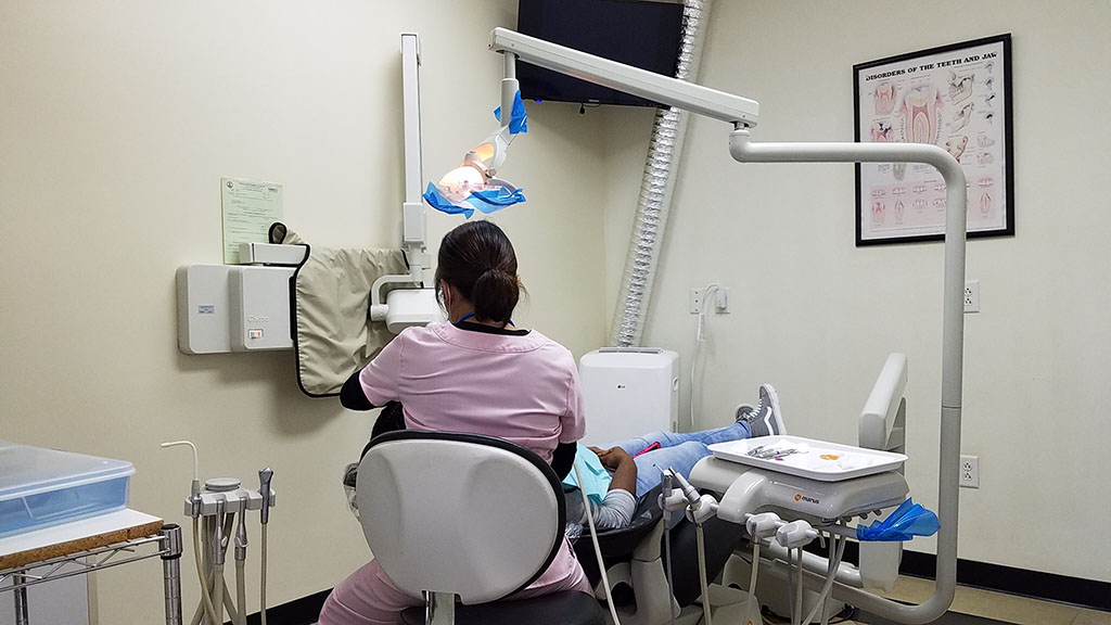 What Precautions Should I Take When Visiting a Dental Clinic